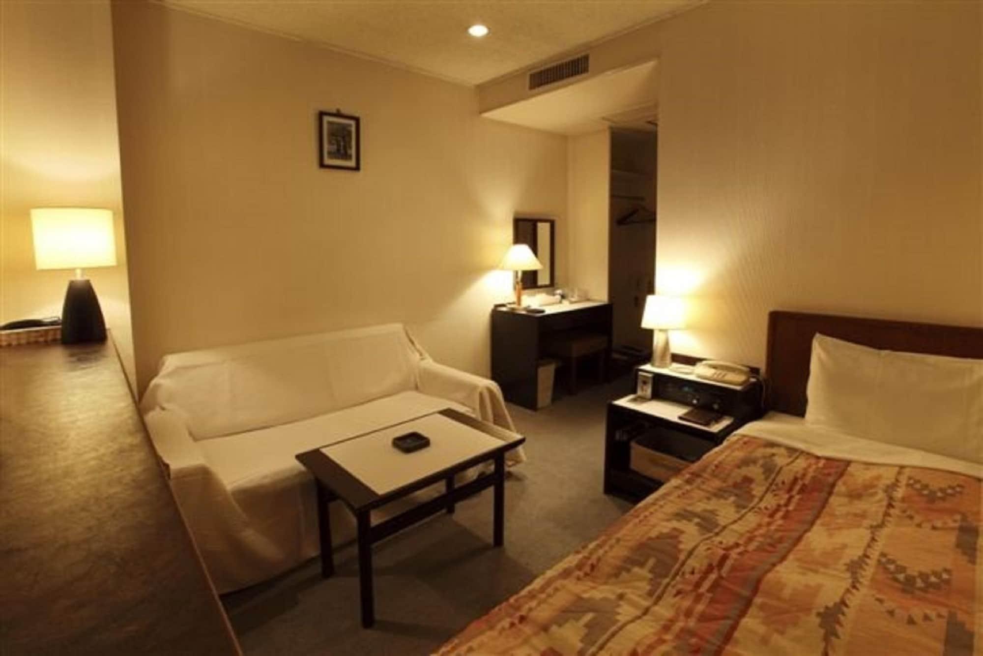 Hotel New Castle Хиросаки Экстерьер фото
