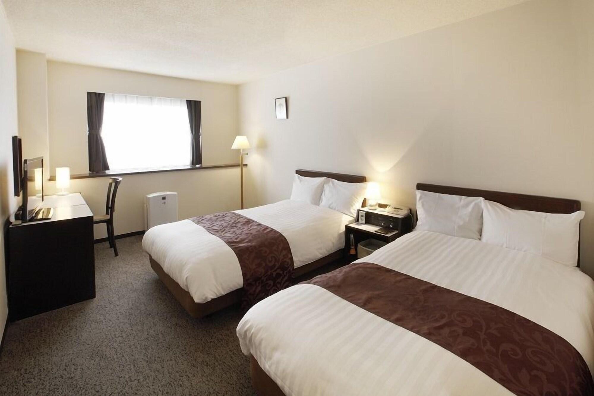 Hotel New Castle Хиросаки Экстерьер фото
